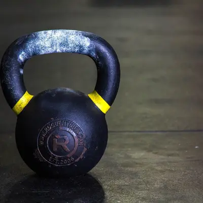 Cast-iron kettlebell